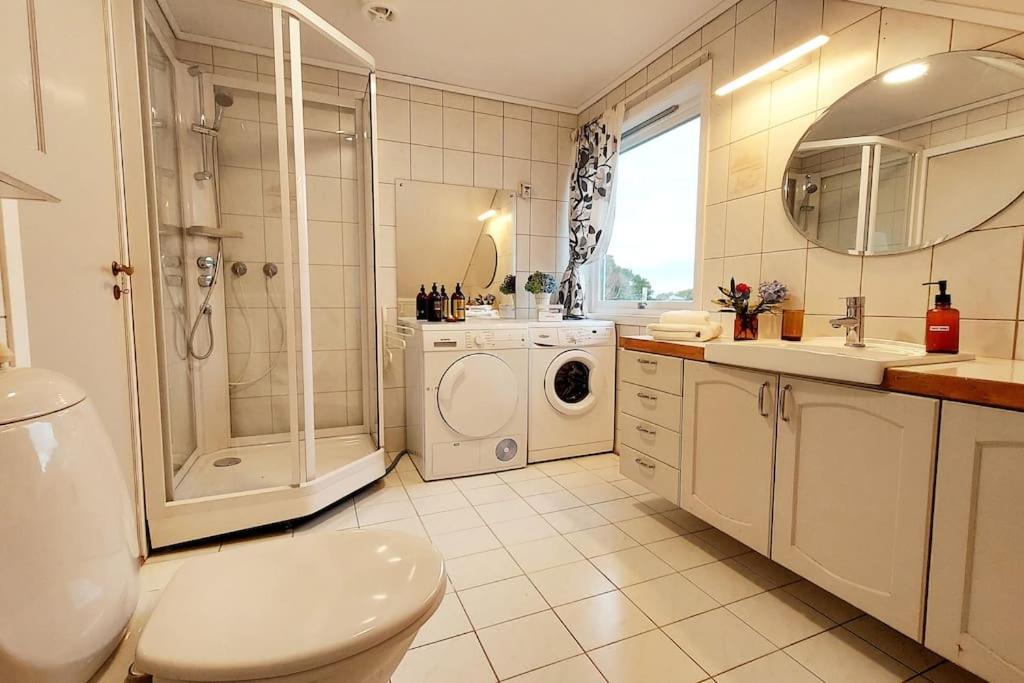 Large Home In Sola Tananger Buitenkant foto
